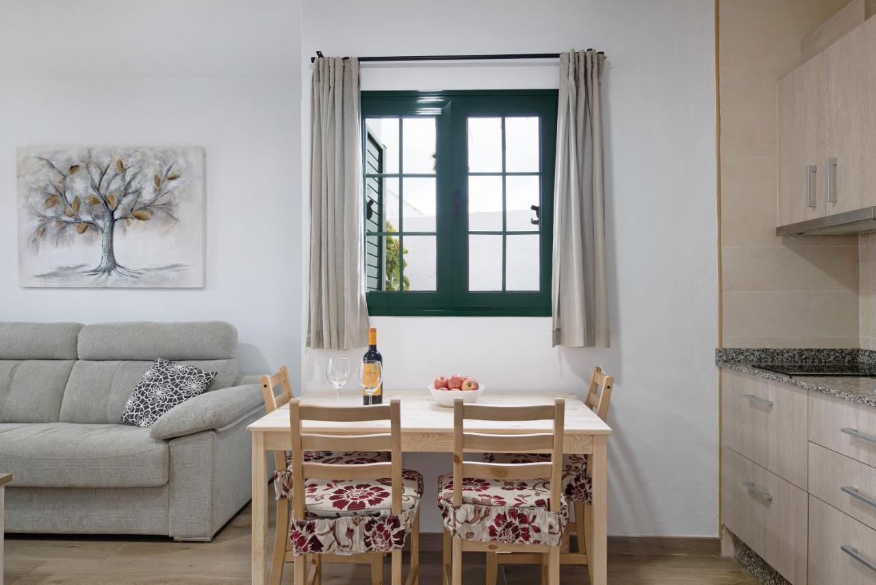 Apartamento Rubi Tías Kültér fotó